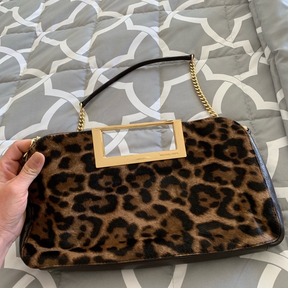 sOLD - Picture 7 of 8